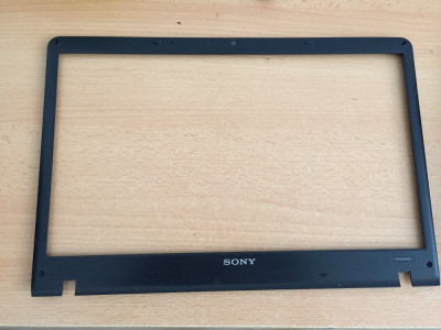 Rama dispaly Sony Vaio PCG - 71211M , PCG -71212m alb si negru A86, A138,A153 foto