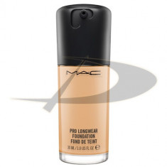 MAC Pro Longwear Foundation NC20 foto