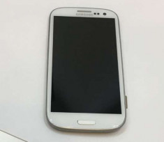 Display ORIGINAL Samsung Galaxy S3 cu Montaj INCLUS si Garantie foto