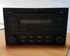 CD Player VW, model RCD 200 MP3, pentru Bora, Passat, Golf 4, etc. foto