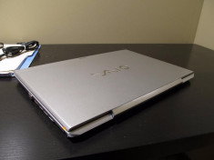 Sony VAIO Core i7 quad-core 3612QM, 8GB RAM, SSD, video 2GB - model SVS1511V9ES foto