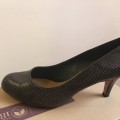 Pantofi Clarks Arista Abe - Dark Grey Syn - marime 39 (RO)