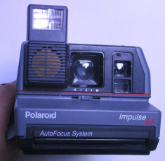 polaroid Impulse AF aparat foto de colectie vechi cu sonar ; este functional foto