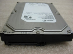 Hdd desktop 320GB interfata SATA Seagate Barracuda ST3320820AS foto