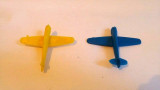 Lot 2 avioane plastic, Messerschmitt, vechi, vintage, colectie