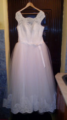 Rochie de mireasa foto