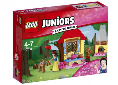 LEGO Juniors - Casuta din padure a Albei ca Zapada 10738 foto