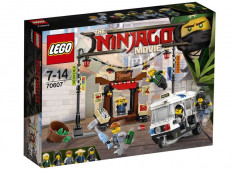 LEGO Ninjago - Urmarirea din orasul Ninjago 70607 foto
