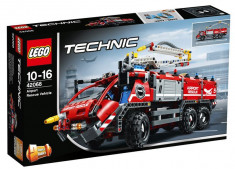 LEGO Technic - Vehicul de pompieri 42068 foto