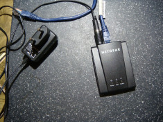 Adaptor wireless universal Netgear WNCE2001 /lan-rg54/adaptor wifi smart tv etc foto