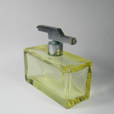 I Sticla veche de parfum, Art Deco, culoare galbena