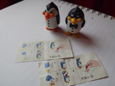 K063 Kinder Set complet 2 pinguini cu peste colorat si hartiute BPZ (1994) foto