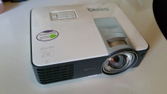 videoproiector benq MX819ST foto