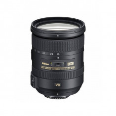 Obiectiv Nikon AF-S DX Nikkor 18-200mm f/3.5-5.6G ED VR II foto