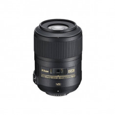 Obiectiv Nikon AF-S DX Nikkor Micro 85mm f/3.5G ED VR foto