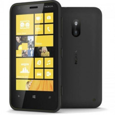 Smartphone Nokia Lumia 620 Black foto
