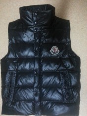 Vesta Moncler foto