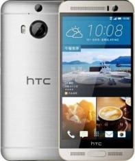 Smartphone HTC One M9 Plus 32GB Gold on Silver foto