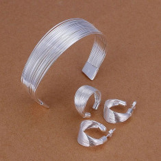 Cauti B&B Collection, argint 925- inel + cercei+ lantisor? Vezi oferta pe  Okazii.ro