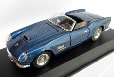 ART Model Ferrari 250 California albastru 1961 1:43 foto