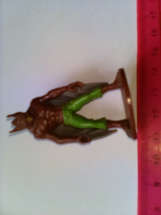 bnk jc Figurina de plastic - DC Comics