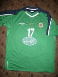 Tricou al Echipei Nationale al Irlandei de Nord ,Jucator nr.17 , masura XL,Umbro, Verde