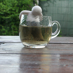 Infuzor / Filtru Ceai Mr Tea Din Silicon, Perfect Pentru Cadou foto