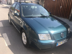 Volkswagen Bora 1J foto