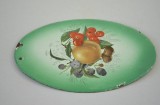 Placuta emailata veche decorativa, vintage obiect decor motive vegetale, fructe, Ornamentale
