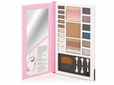 Blush &amp;amp; Glow Makeup Palette foto