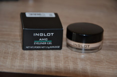 Eyeliner Gel Inglot foto