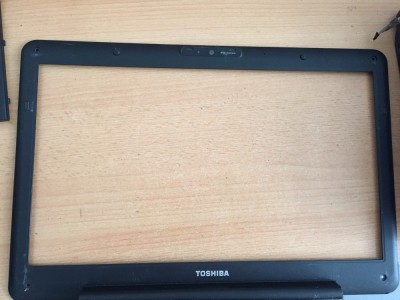 Rama display Toshiba Satellite L500 A123 foto