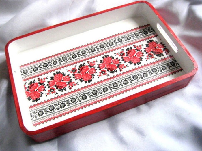 tava lemn cu motiv traditional -28955 tava lemn cu motiv traditional -28955
