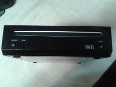 consola NINTENDO WII ,pe alb sau negru,in stare buna,fara accesorii foto