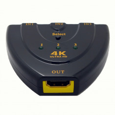 Switch 3 porturi HDMI 3in1: 3x HDMI input - 1x HDMI output suporta 4K 3D foto