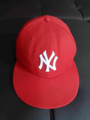 Sapca NY New Era Genuine The True Fitted 59 FIFTY; marime 54.9 cm; ca noua foto