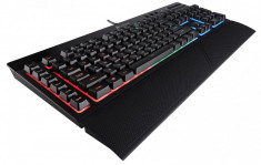 CORSAIR K55 RGB Gaming Keyboard, CH-9206015-EU, Three-zone dynamic backlighting, 10+ vivid lighting modes, customizable, foto