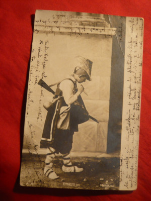 Ilustrata - Copil cu pusca - Rinaldo jun.circulat Bacau -Tg.Ocna ,cu 5 bani 1904 foto