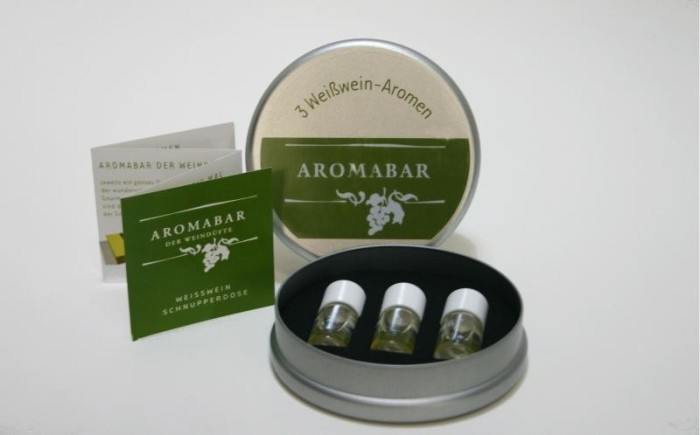 Set 3 arome vin alb foto mare Set 3 arome vin alb foto mare