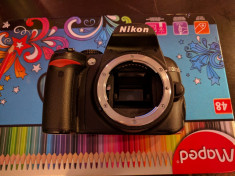 DSLR Nikon D3000 foto