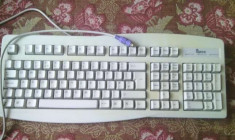 Tastatura Genius model k288 FCC ID FKD 46AK288 H 910224672 foto