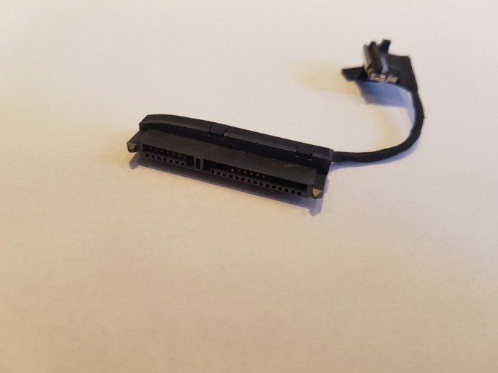 Cablu / conector HDD laptop HP DV7 6b76eo ORIGINAL! Foto reale! foto mare Cablu / conector HDD laptop HP DV7 6b76eo ORIGINAL! Foto reale! foto mare