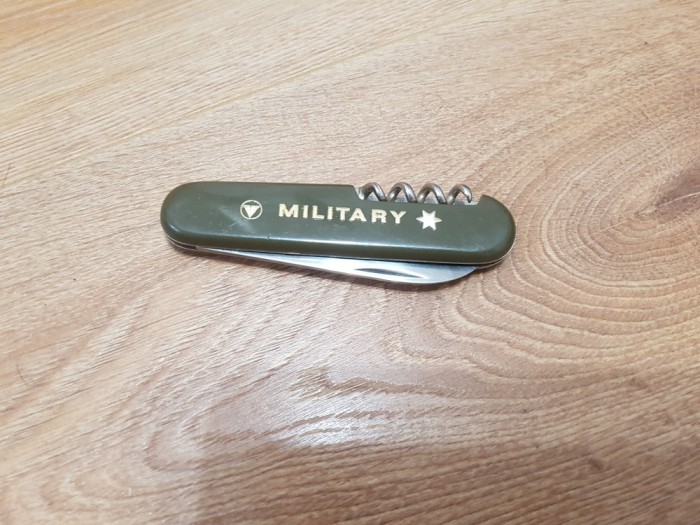 Briceag Military Hapo Austria 2 piese - 55 lei foto mare Briceag Military Hapo Austria 2 piese - 55 lei foto mare