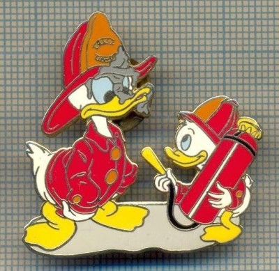 ZET 586 INSIGNA ,, DONAL RATOIUL SI NEPOTUL , POMPIERI&amp;quot;-OFICIAL FUN TRADING 2003 foto