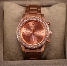 Nou Ceas MK Michael Kors dama rose gold strasuri elegant fashion curea metalica foto