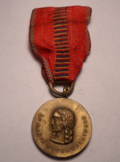Medalia Cruciada Impotriva Comunismului foto