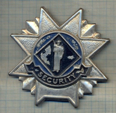 ZET 632 INSIGNA FIRMA DE PAZA - ,,SECURITY&amp;quot; - PENTRU COLECTIONARI- INTERESANTA foto