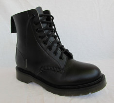 Bocanci Vegan Bouncing Boot Anglia, marime 38 EU (5 UK) foto