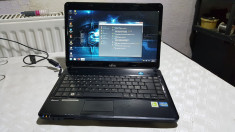 Laptop FujitsuSiemens 13.3&amp;quot; i3 gen2 4gb ram 120gb Pentru AUTO PRET BUN ! foto