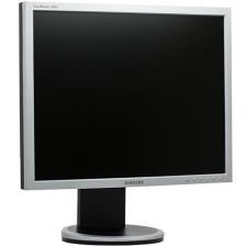 Monitor LCD Samsung SyncMaster 940N 19&amp;quot; inch foto